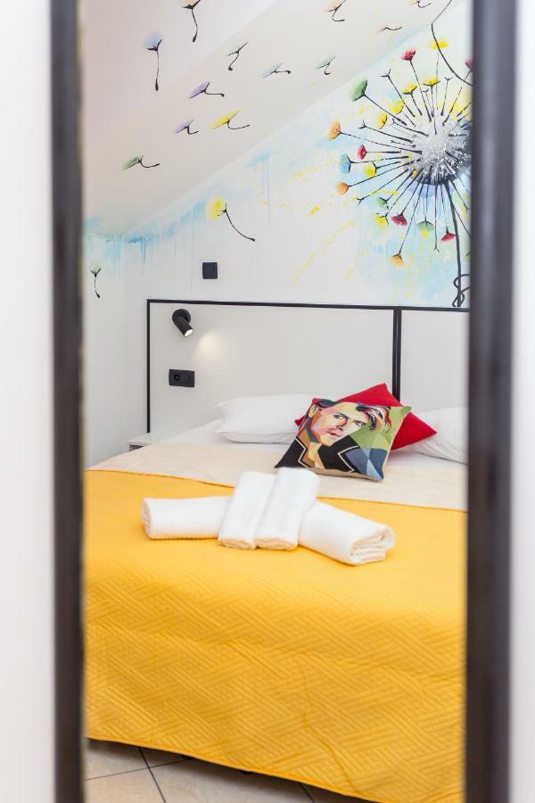 Mima'S Rooms โอมิช ภายนอก รูปภาพ