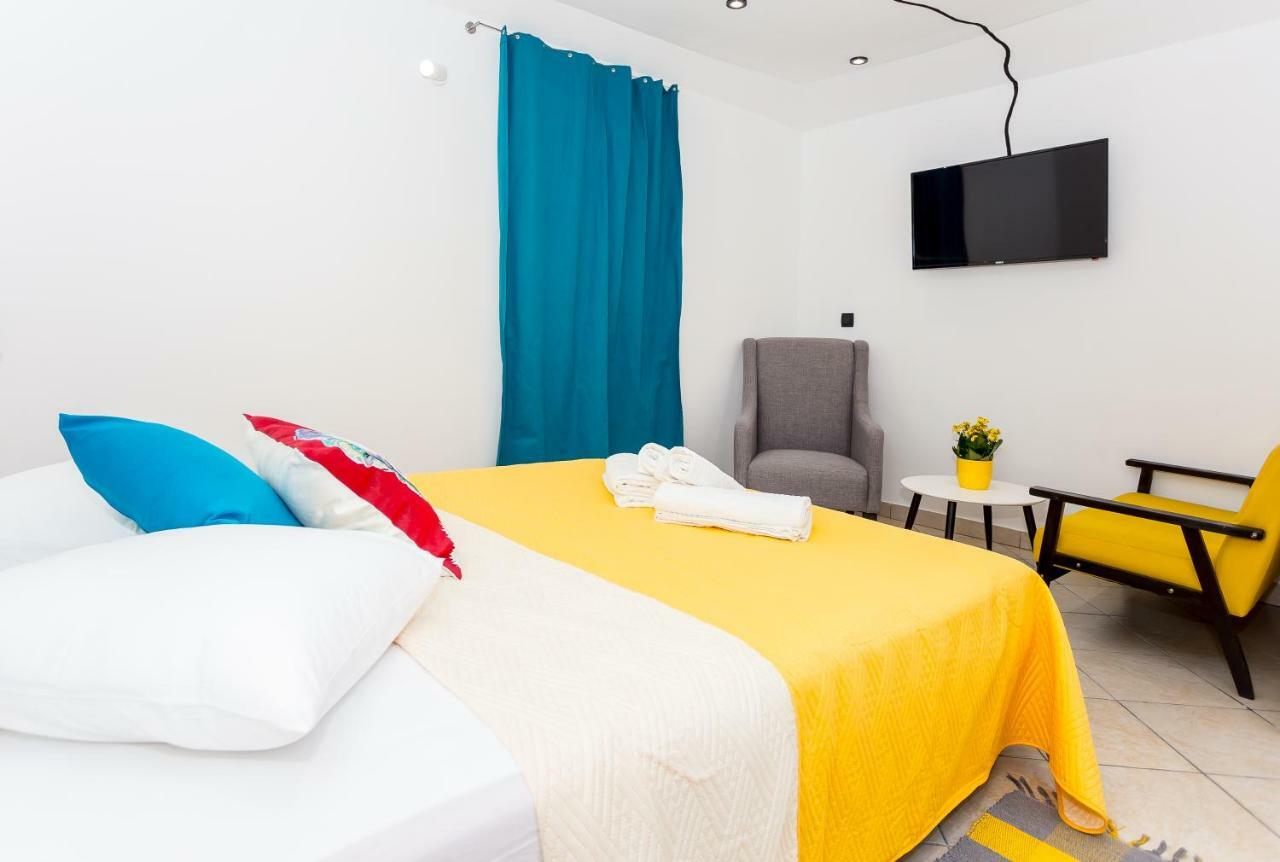 Mima'S Rooms โอมิช ภายนอก รูปภาพ
